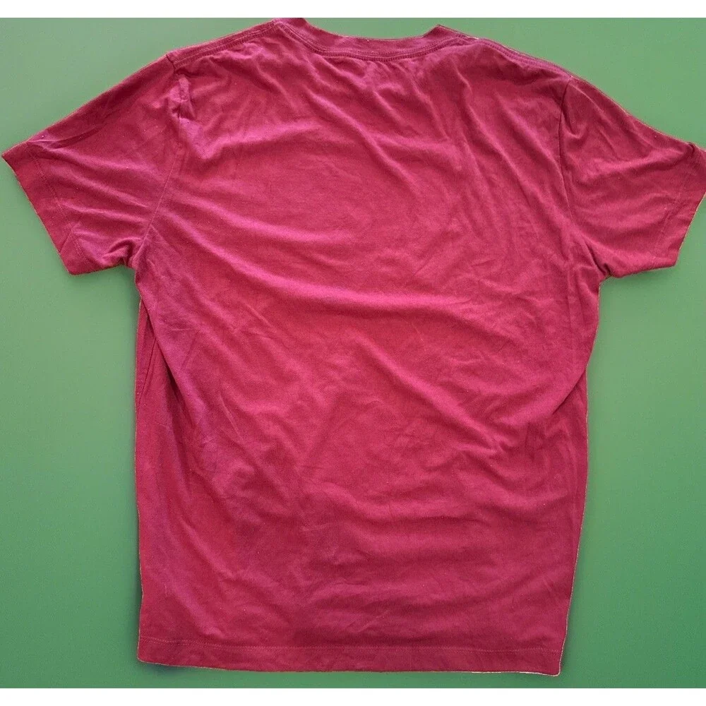 TRUE RELIGION Unisex Crimson Tshirt Size Small Good Used Condition